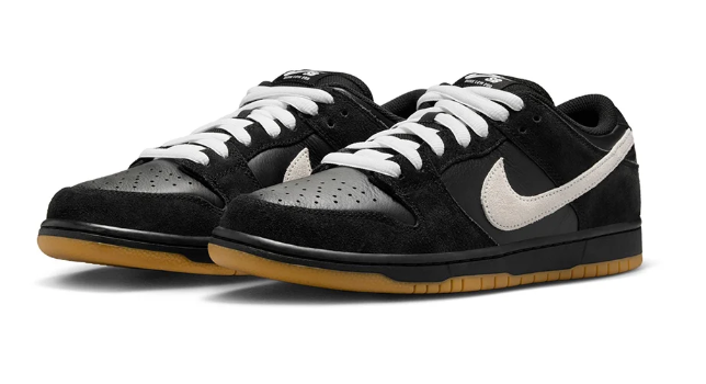 Nike SB Dunk Low Pro 'Black / White / Gum'