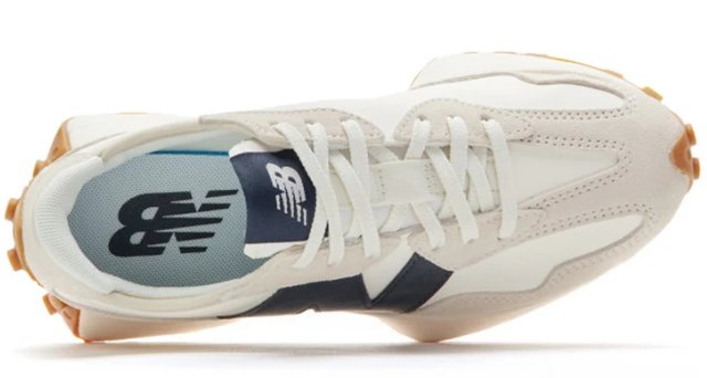 Women’s New Balance 327 Sneakers - Moonbeam / Outerspace