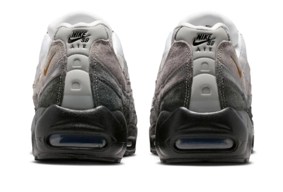 Nike SB Air Max 95 Sneakers – Black / Cacao Wow / Anthracite / Light Graphite