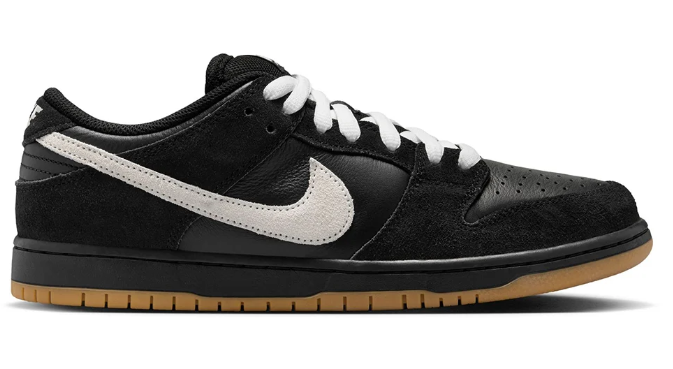 Nike SB Dunk Low Pro 'Black / White / Gum'