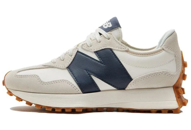 Women’s New Balance 327 Sneakers - Moonbeam / Outerspace