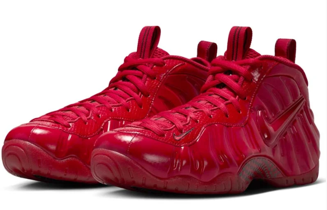 Nike Air Foamposite Pro Sneakers – Gym Red / Black